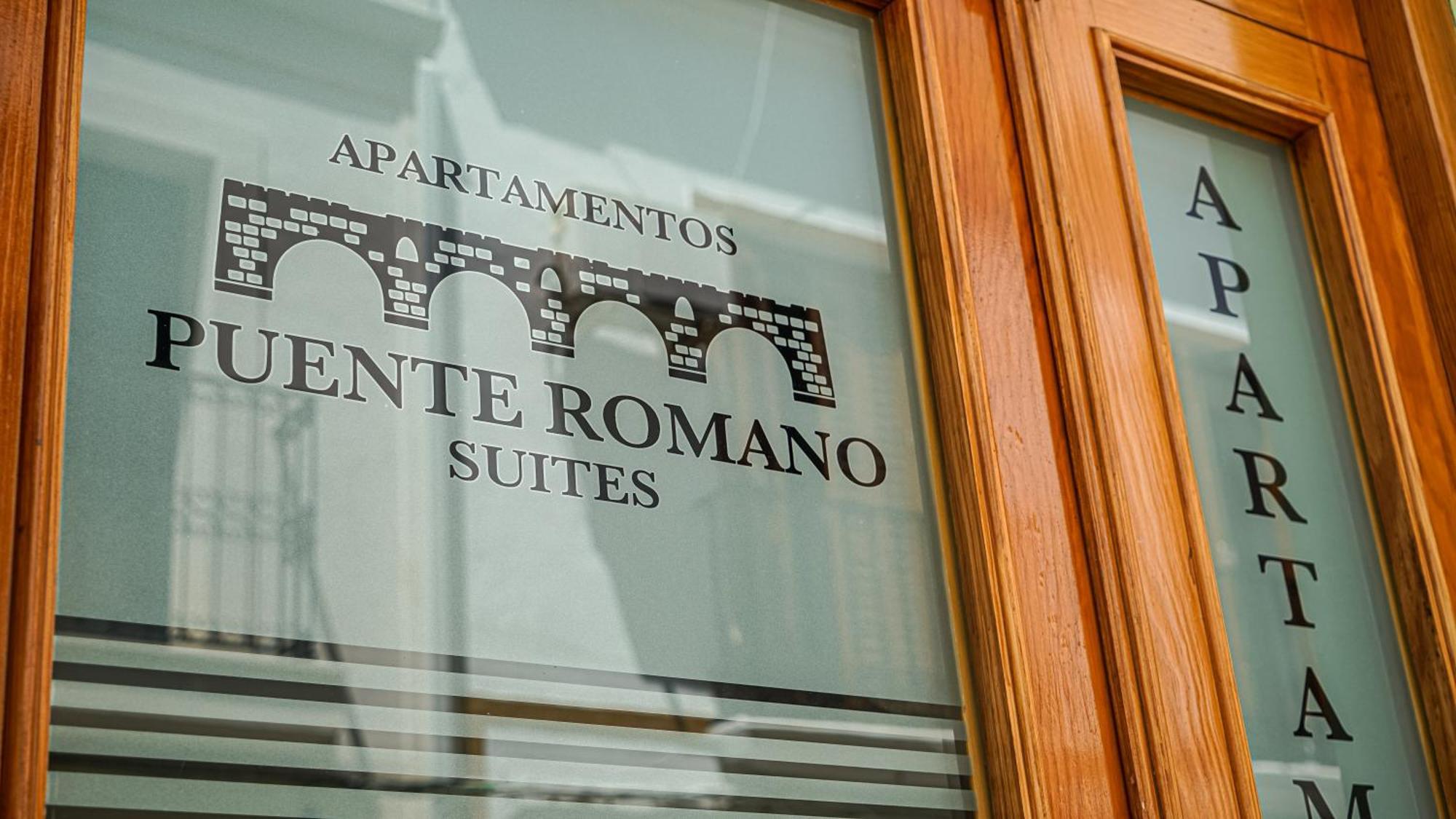 Apartamentos Puente Romano Suites Merida Exterior foto