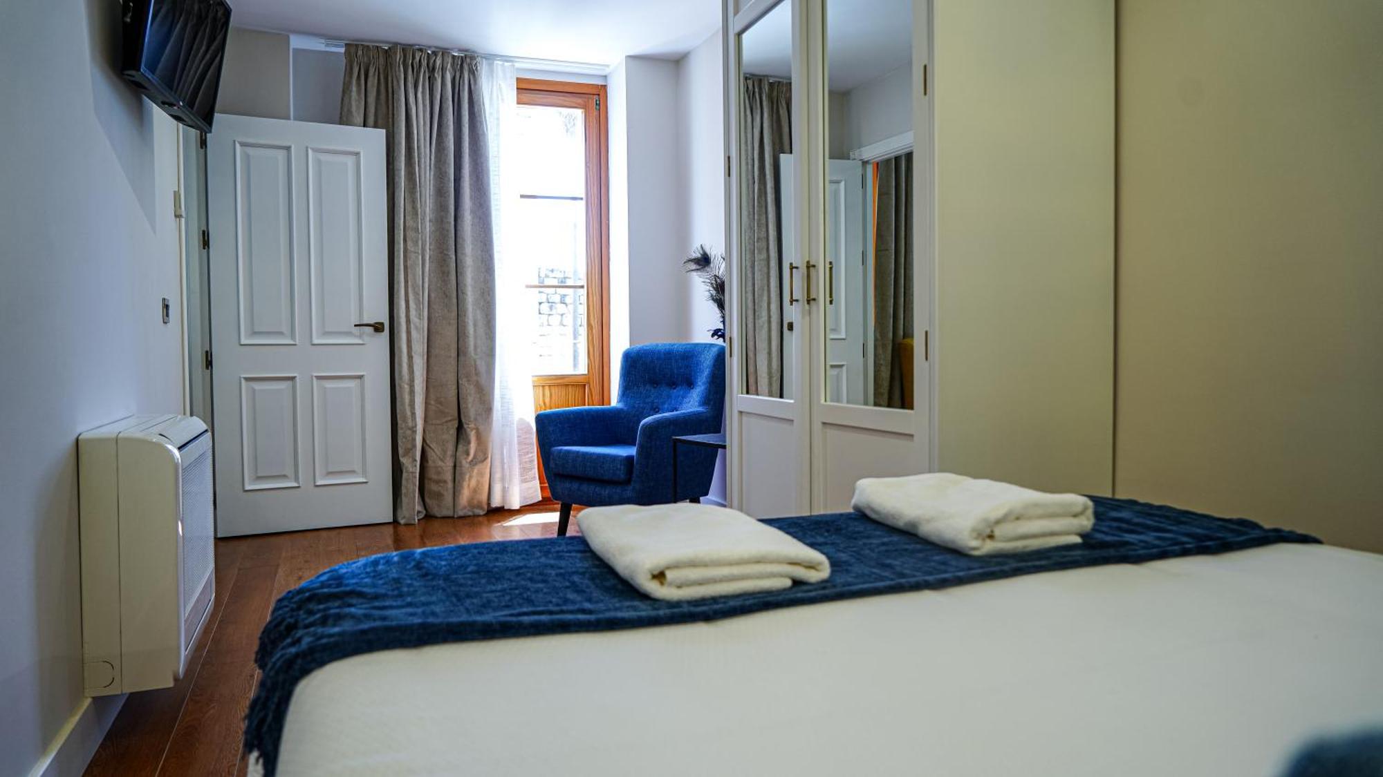 Apartamentos Puente Romano Suites Merida Exterior foto