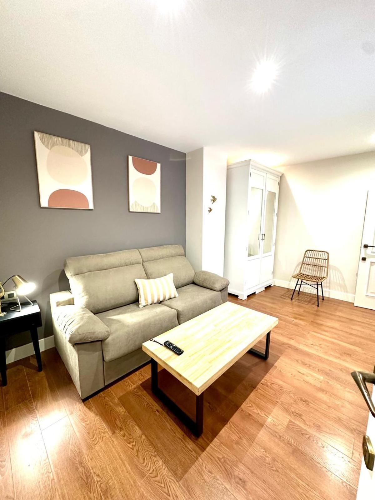 Apartamentos Puente Romano Suites Merida Exterior foto